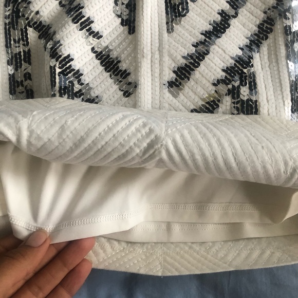 Express Sequence Skirt - Picture 4 of 4